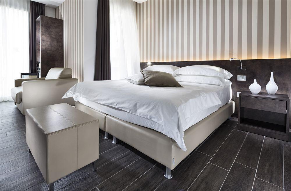 Milano Resort Bellaria-Igea Marina Buitenkant foto